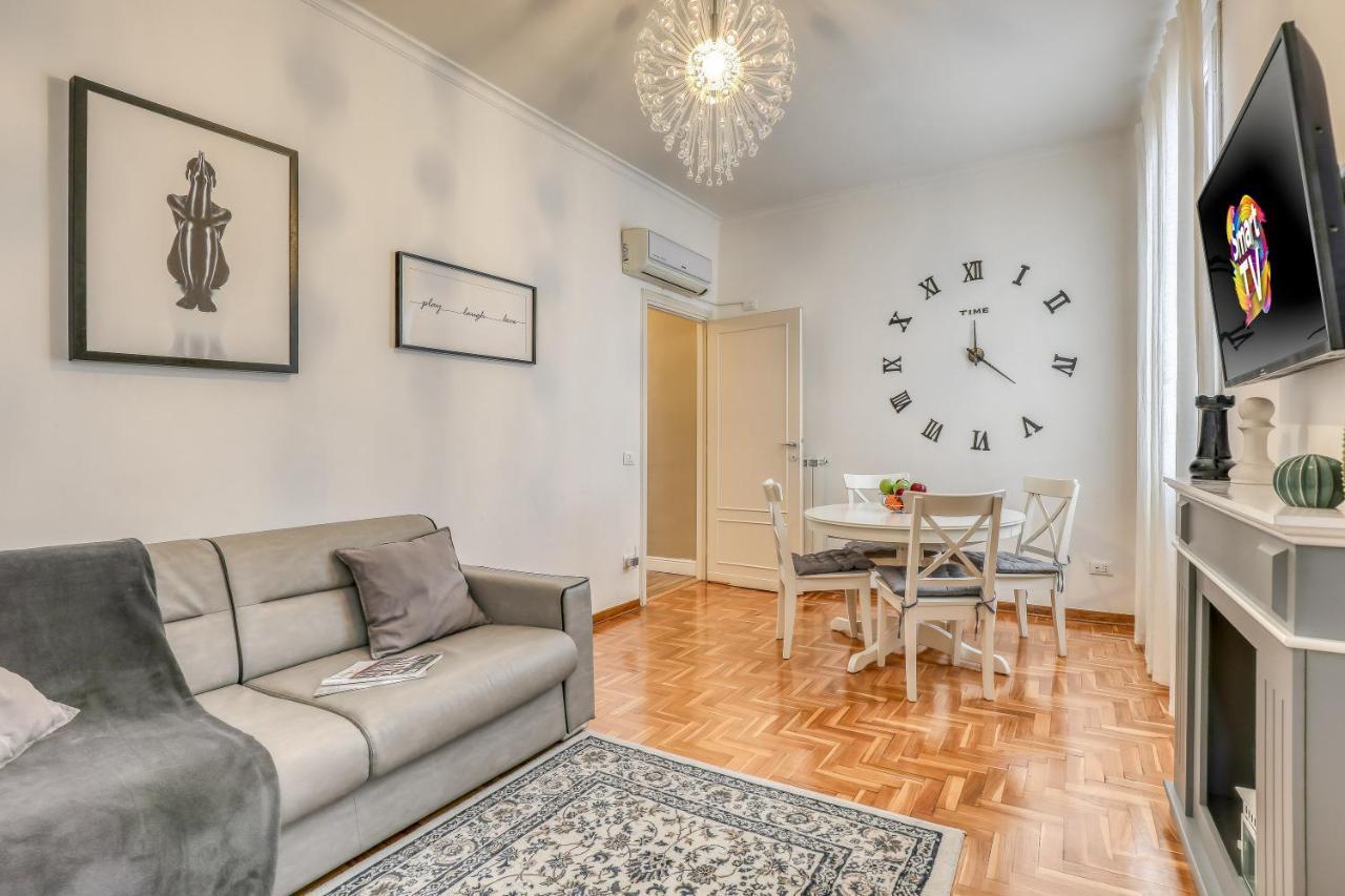 Atrhome Penthouse Frattina Apartamento *